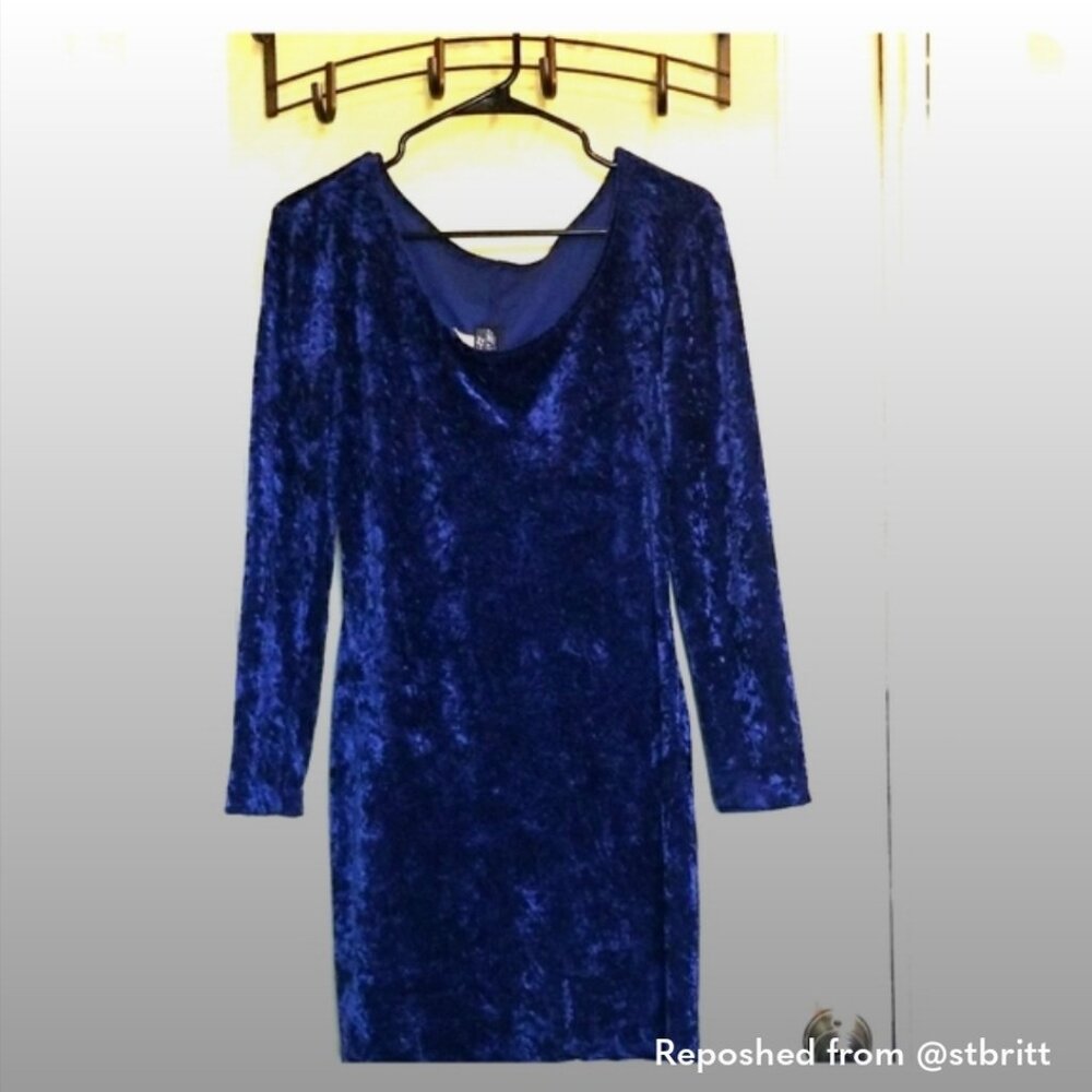 "All that Jazz" Blue Velvet Dress